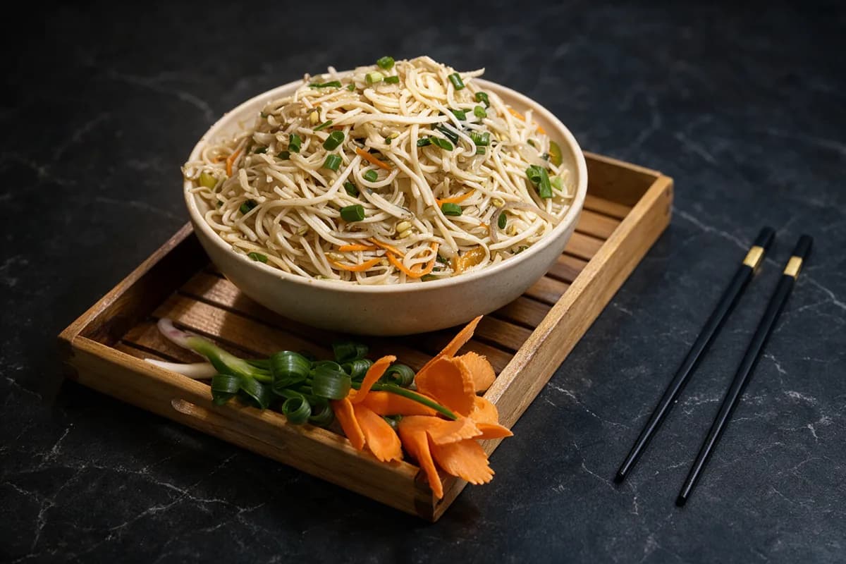 Saucy Toss Veg Noodles with carrot and cabbage